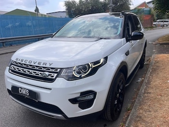 Used Land Rover Discovery Sport 2017 for sale - 79456462: Photo