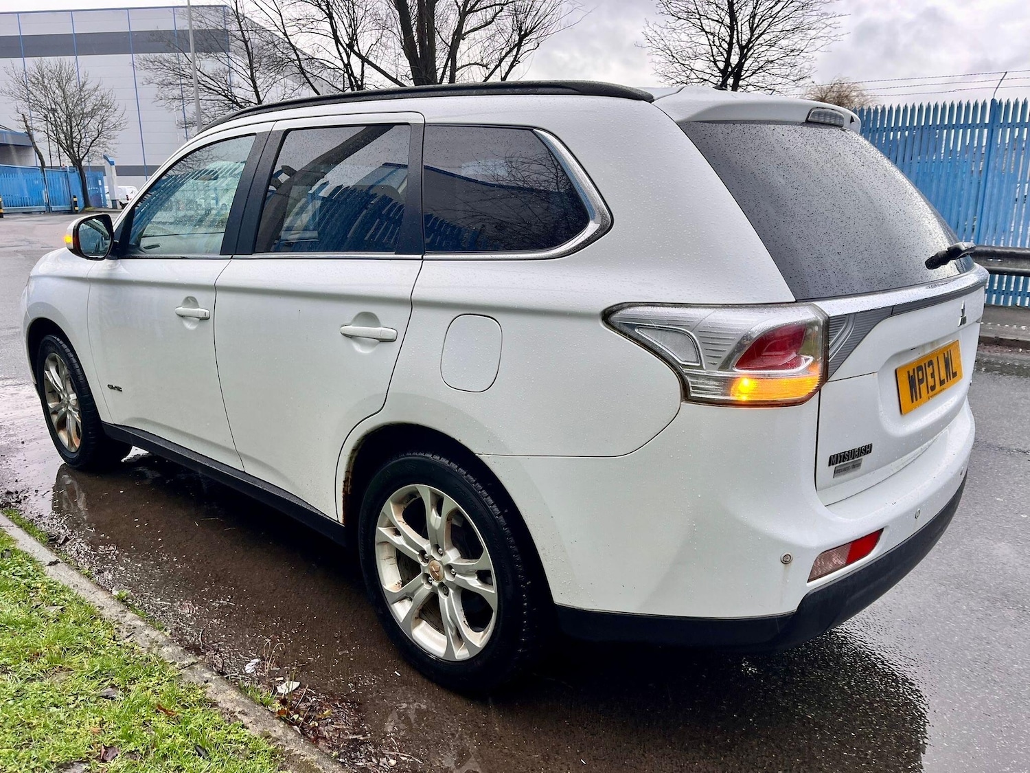 Used Mitsubishi Outlander for sale - 77484382: Photo 4