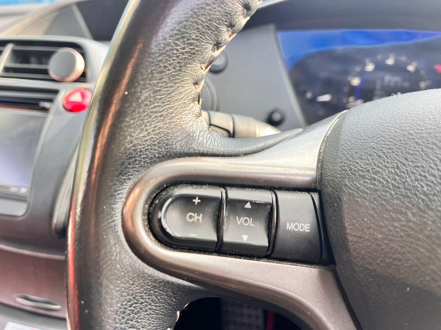 Used Honda Civic 2010 for sale - 78034505: Photo 20