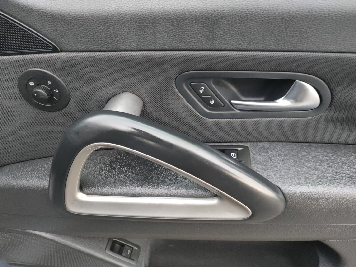 Used Volkswagen Scirocco for sale - 77484236: Photo 20