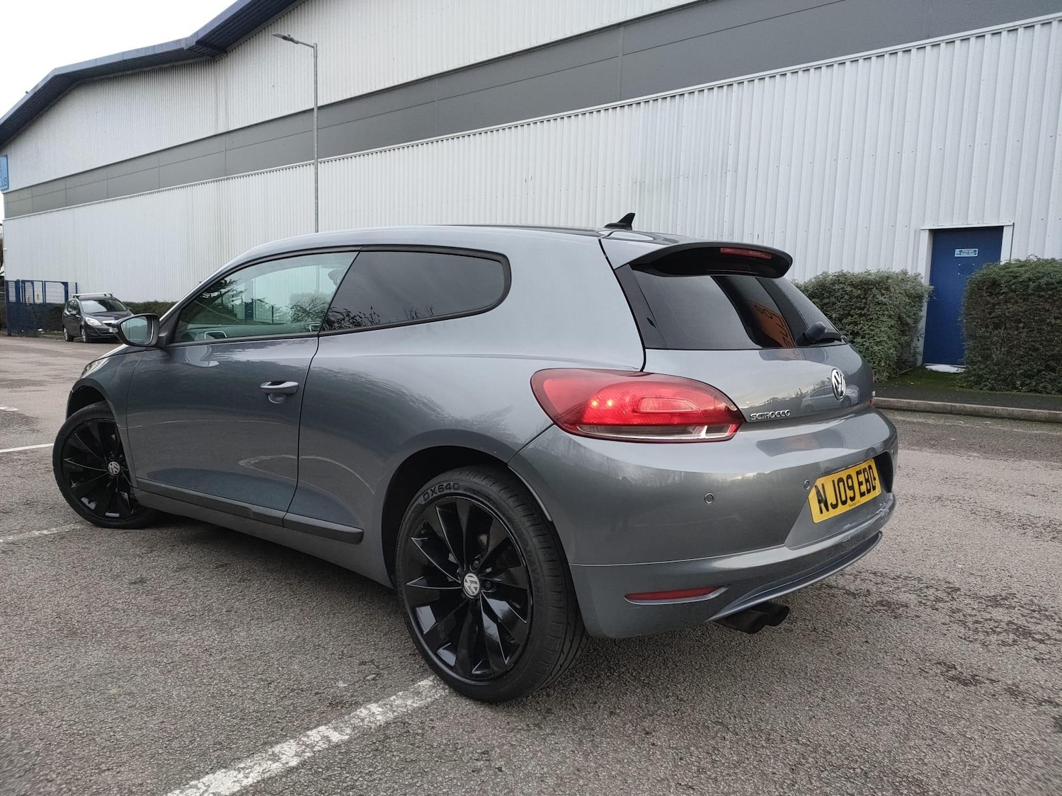 Used Volkswagen Scirocco for sale - 77484236: Photo 4