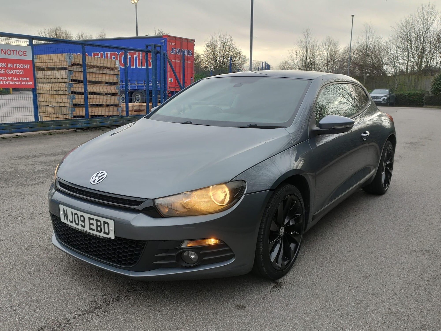 Used Volkswagen Scirocco for sale - 77484236: Photo 7