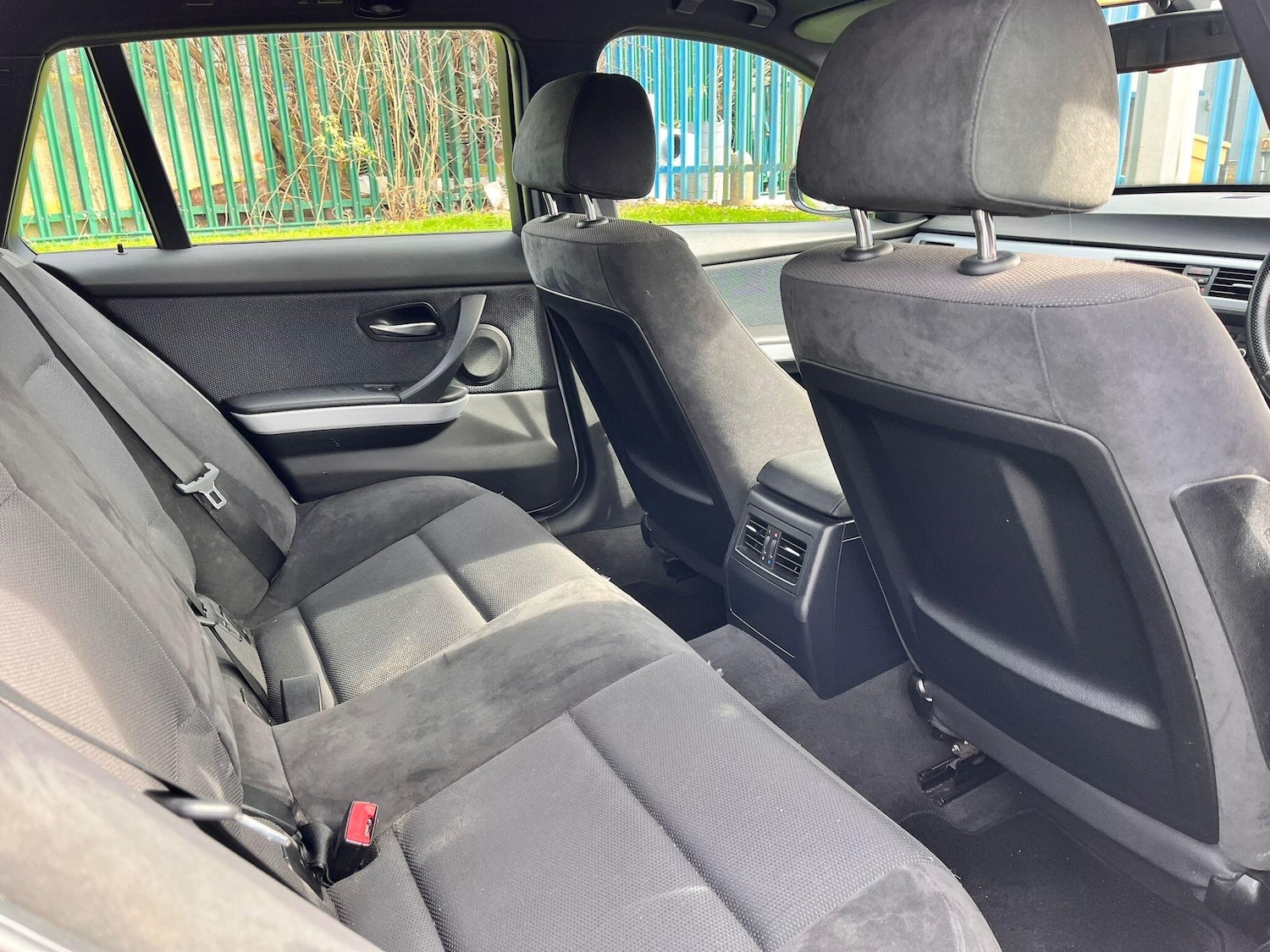 Used BMW 3 Series 2010 for sale - 77883114: Photo 13