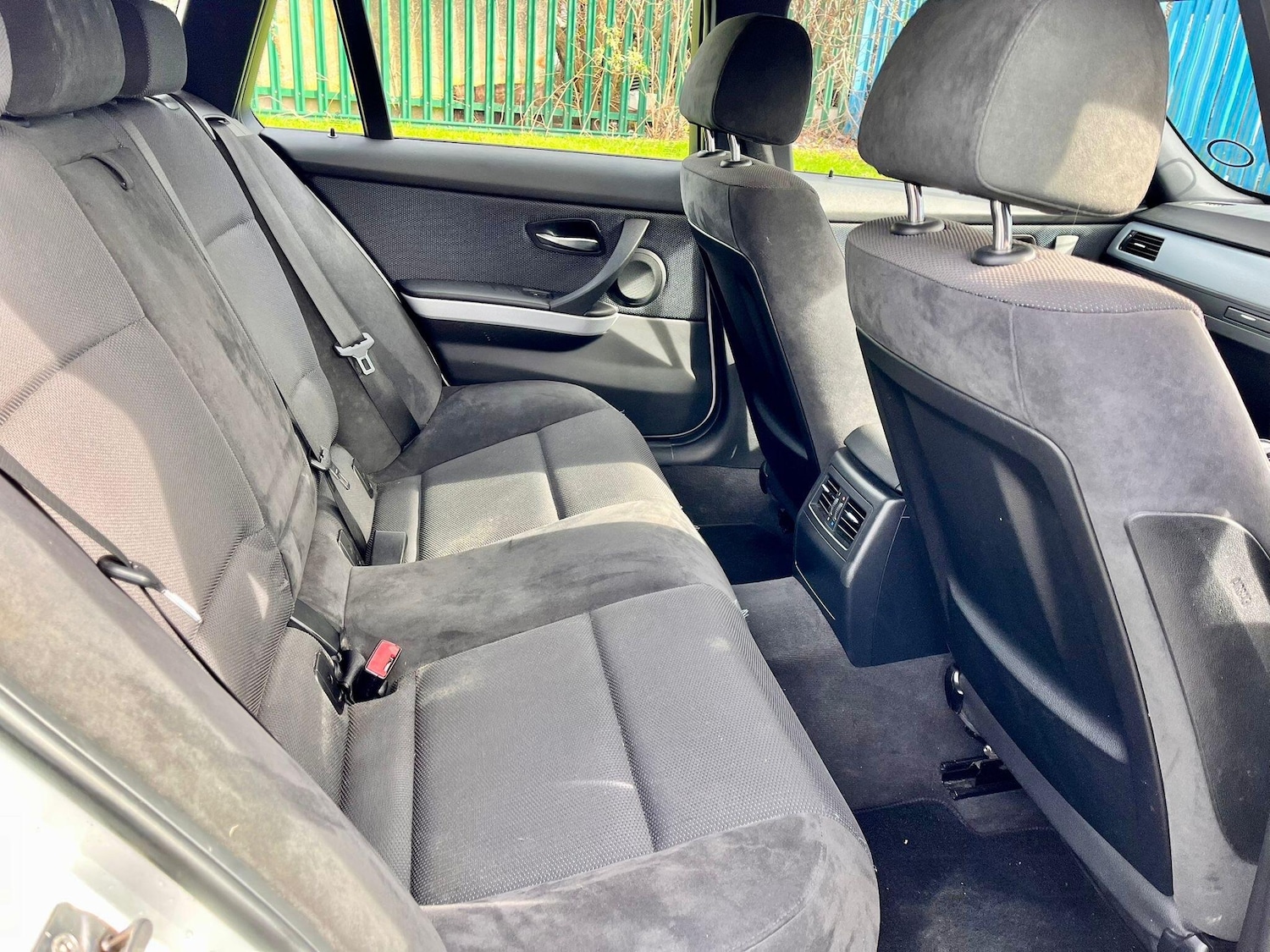 Used BMW 3 Series 2010 for sale - 77883114: Photo 14