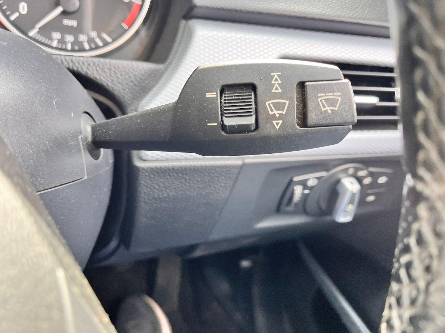 Used BMW 3 Series 2010 for sale - 77883114: Photo 21