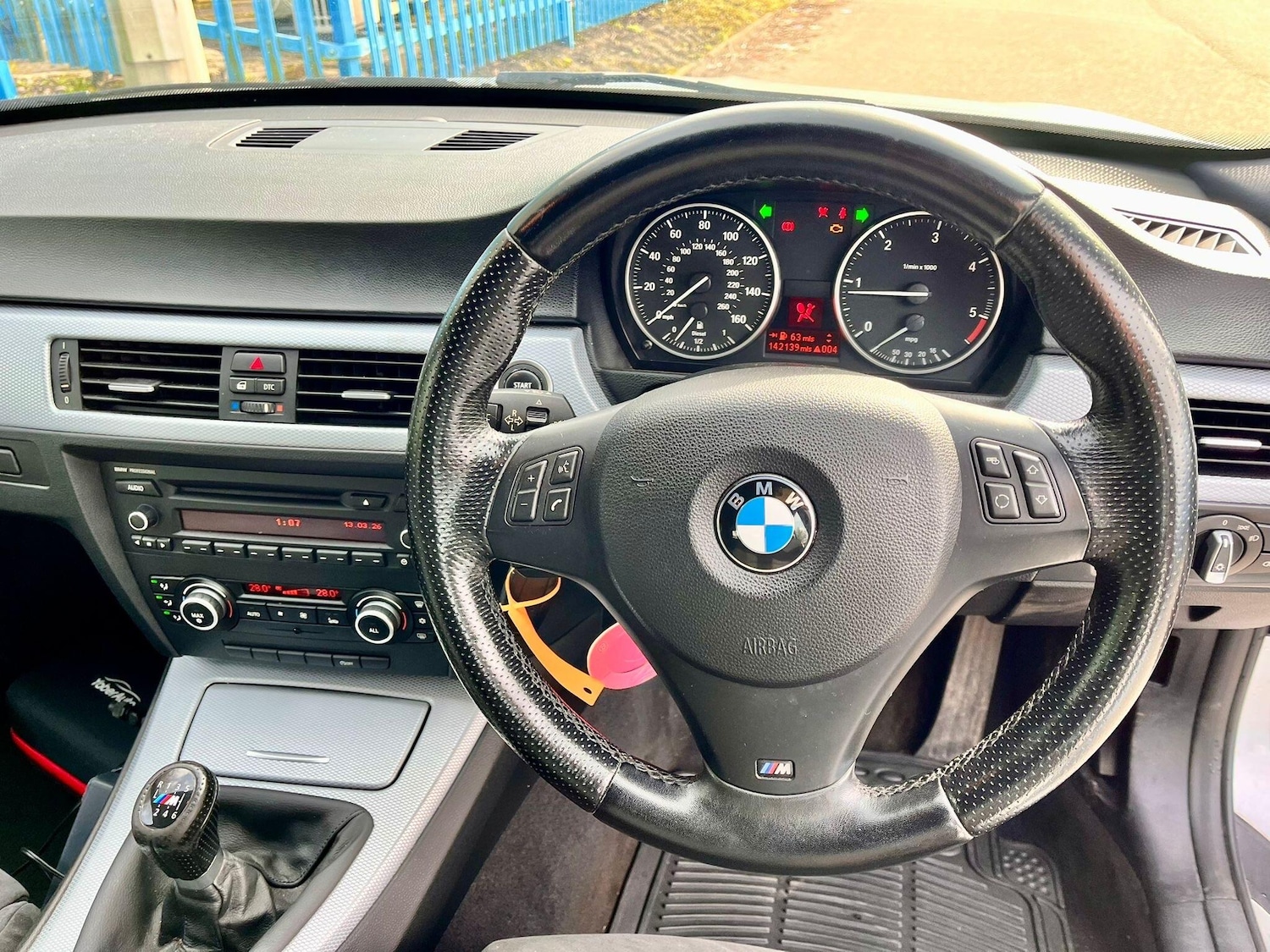 Used BMW 3 Series 2010 for sale - 77883114: Photo 33