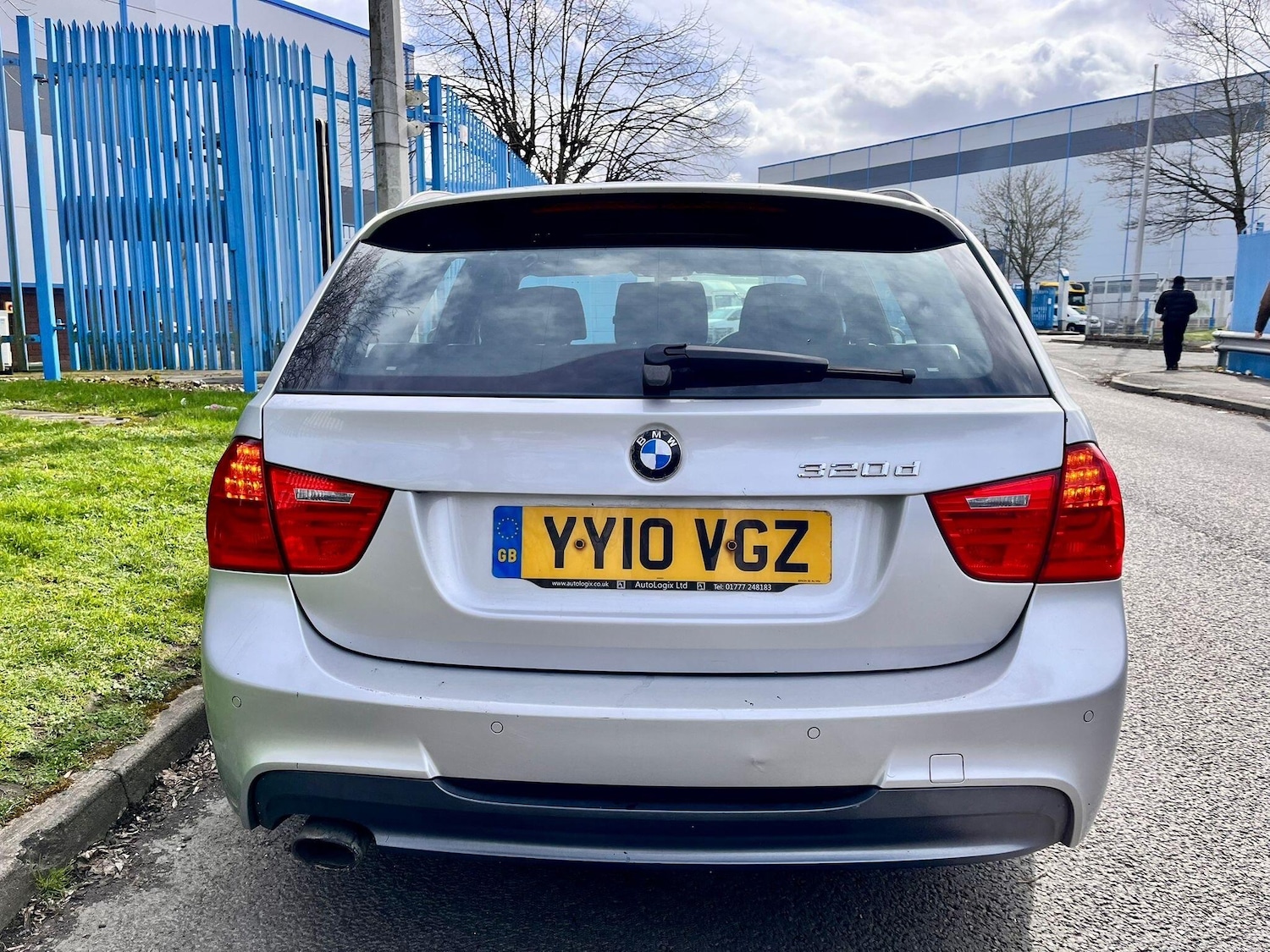 Used BMW 3 Series 2010 for sale - 77883114: Photo 6