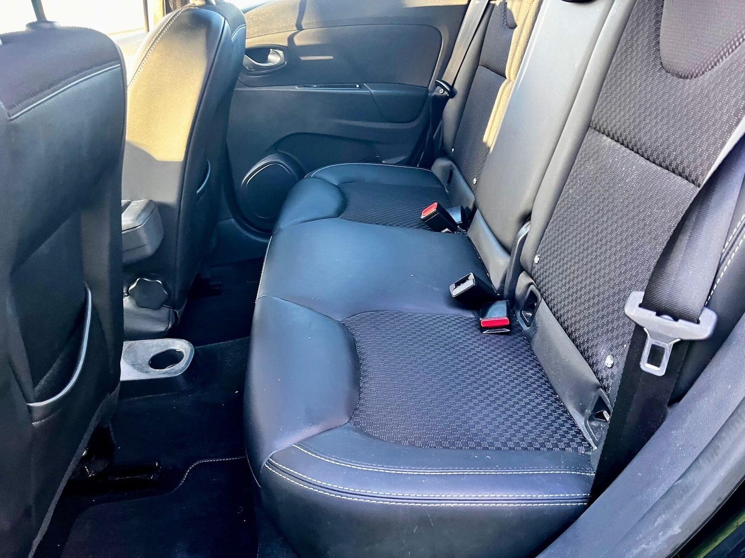 Used Renault Clio 2017 for sale - 77130754: Photo 15