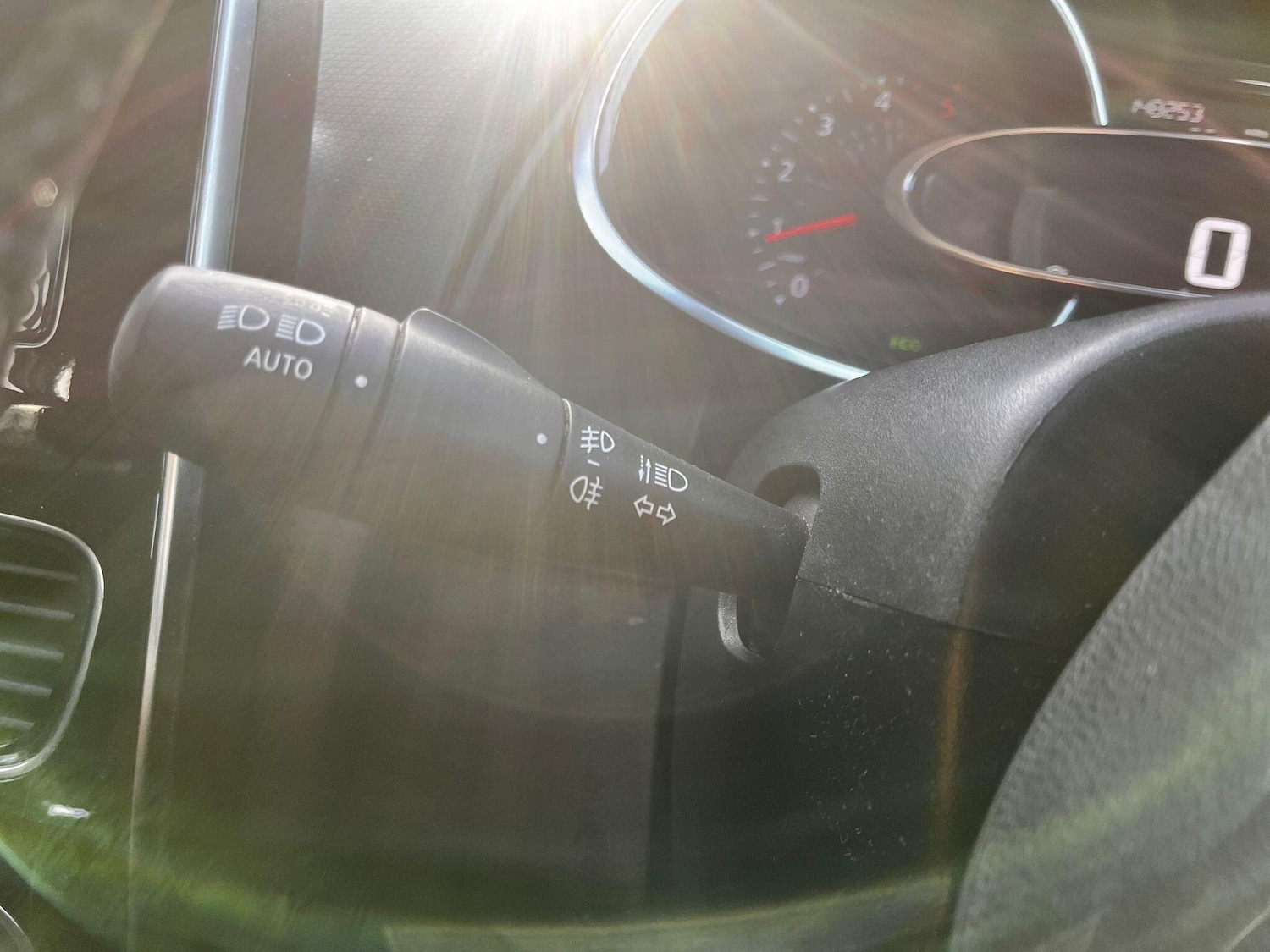 Used Renault Clio 2017 for sale - 77130754: Photo 18