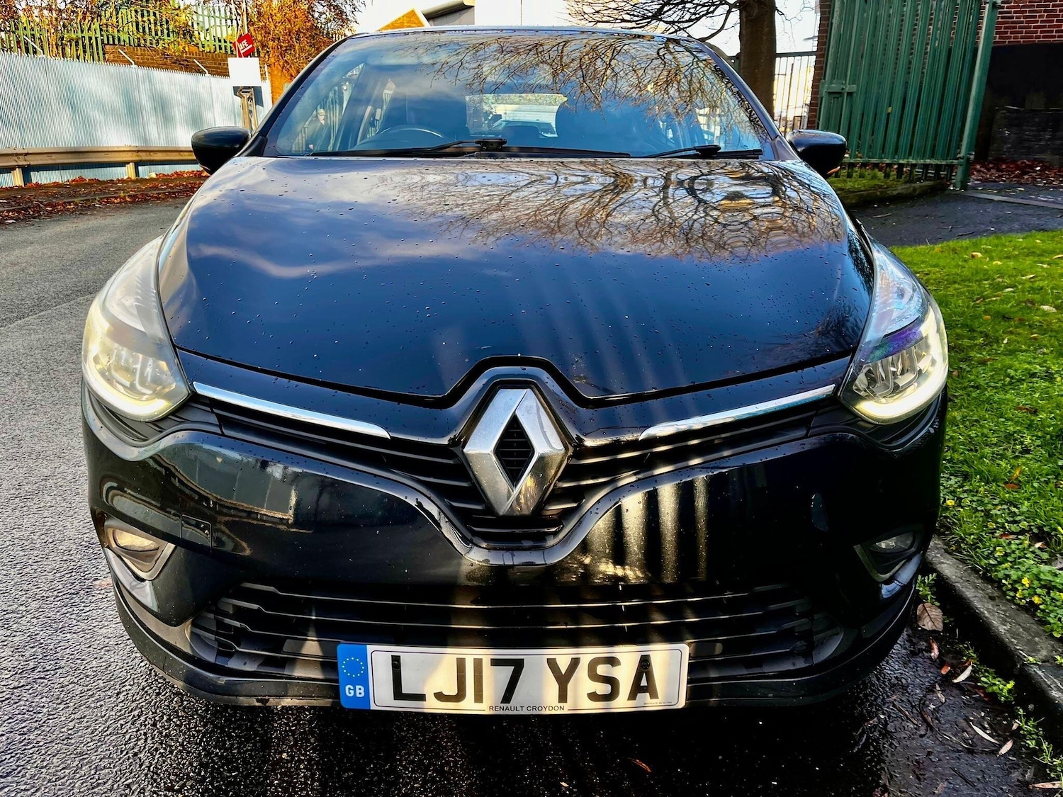 Used Renault Clio 2017 for sale - 77130754: Photo 2