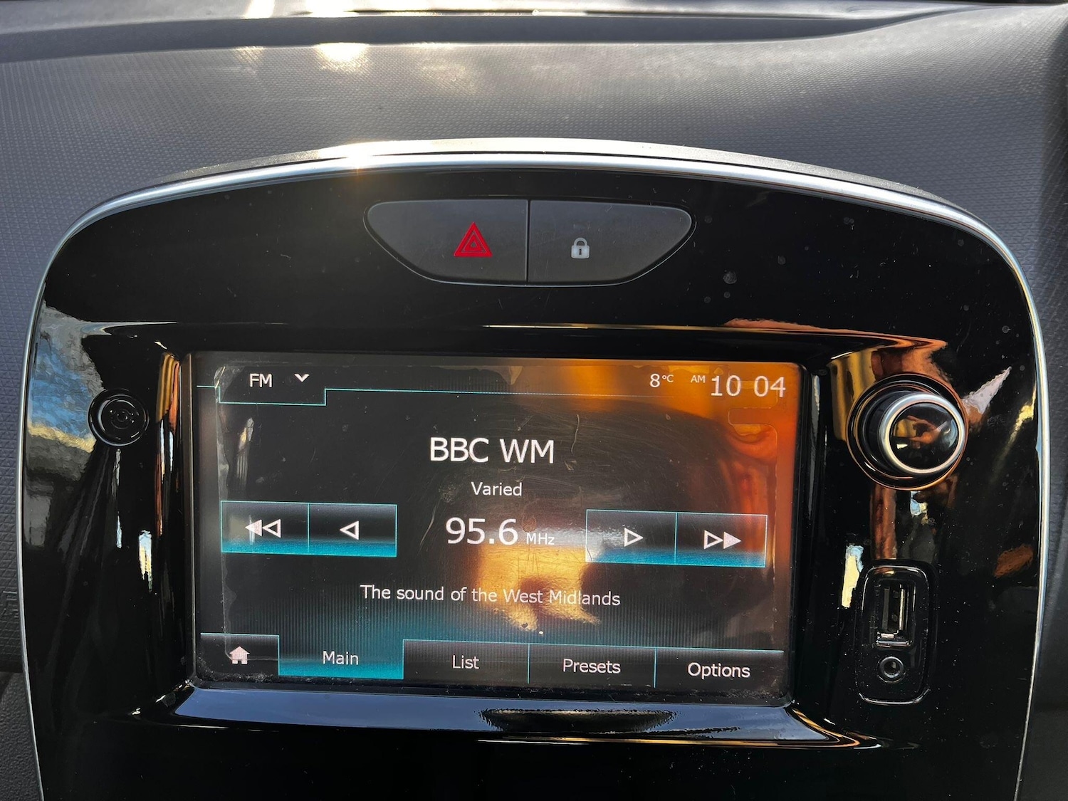 Used Renault Clio 2017 for sale - 77130754: Photo 37