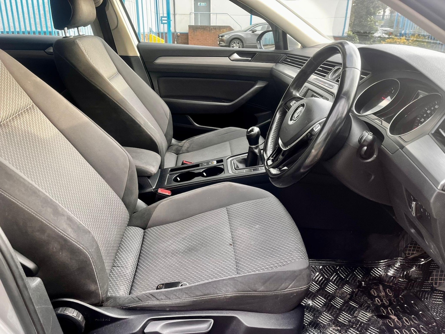 Used Volkswagen Passat for sale - 77279712: Photo 14