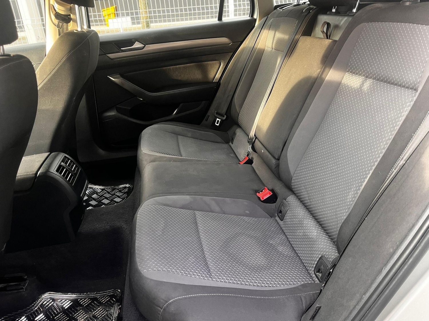 Used Volkswagen Passat for sale - 77279712: Photo 17