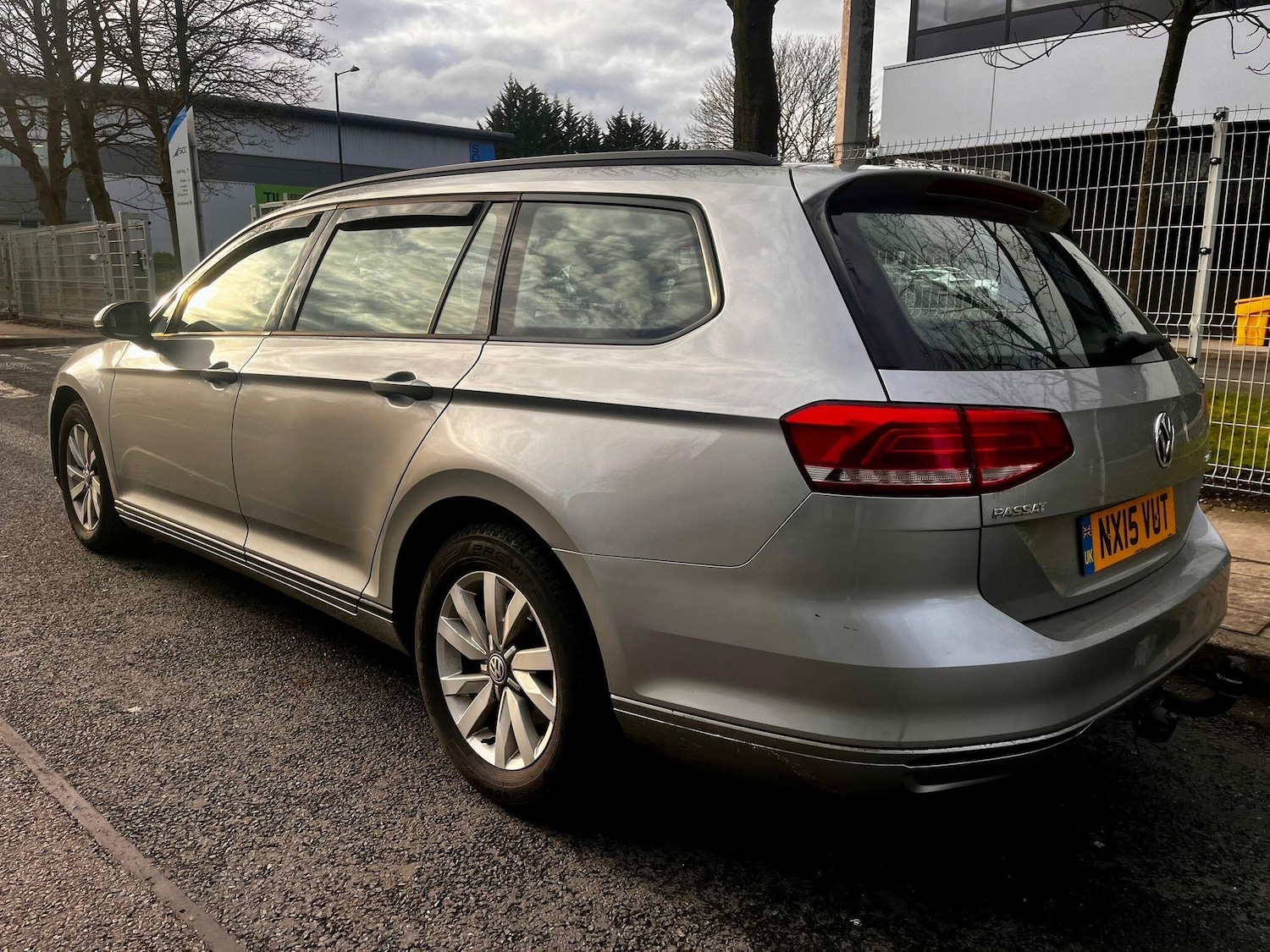 Used Volkswagen Passat for sale - 77279712: Photo 4