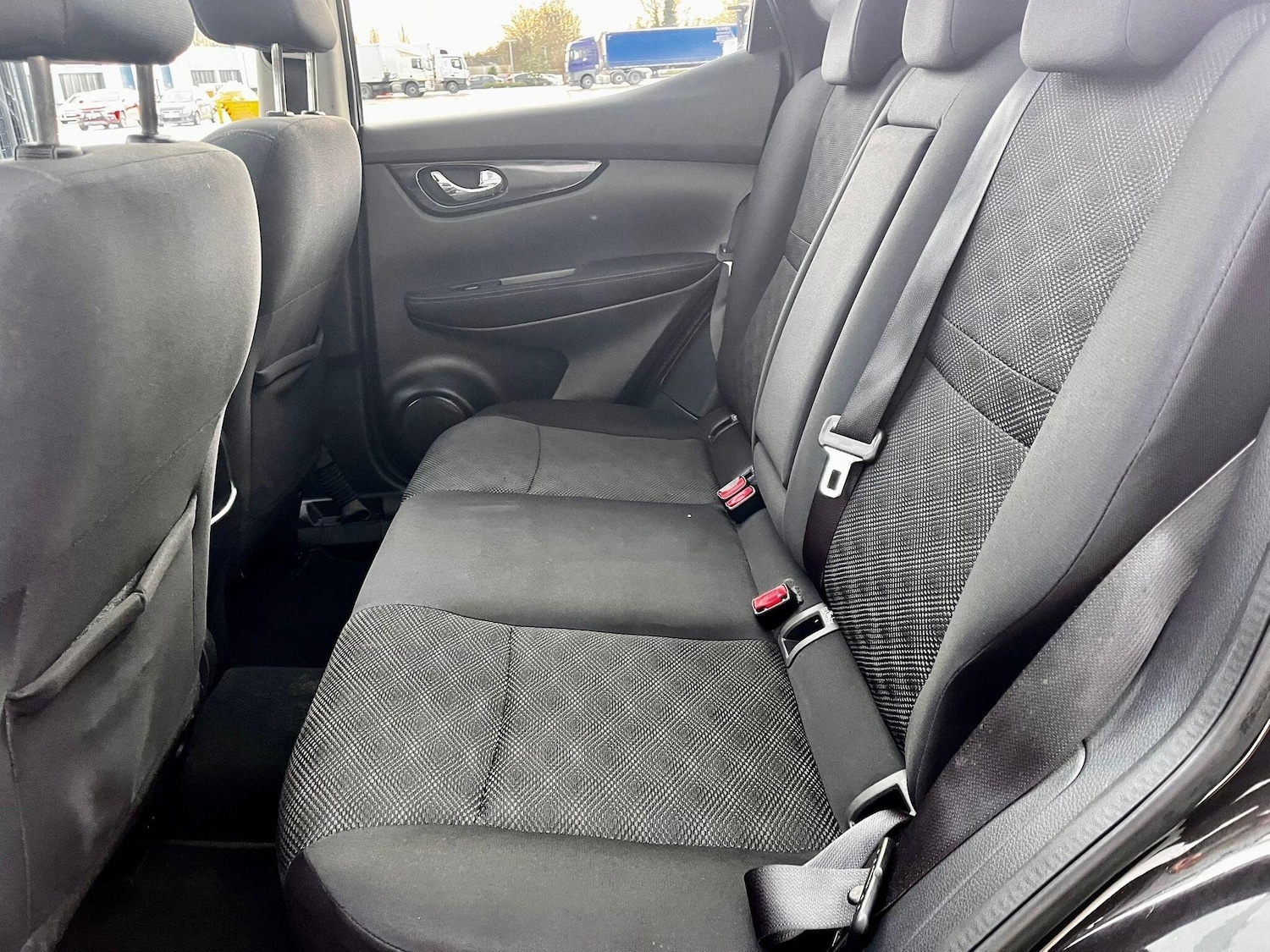 Used Nissan Qashqai 2016 for sale - 77131623: Photo 14