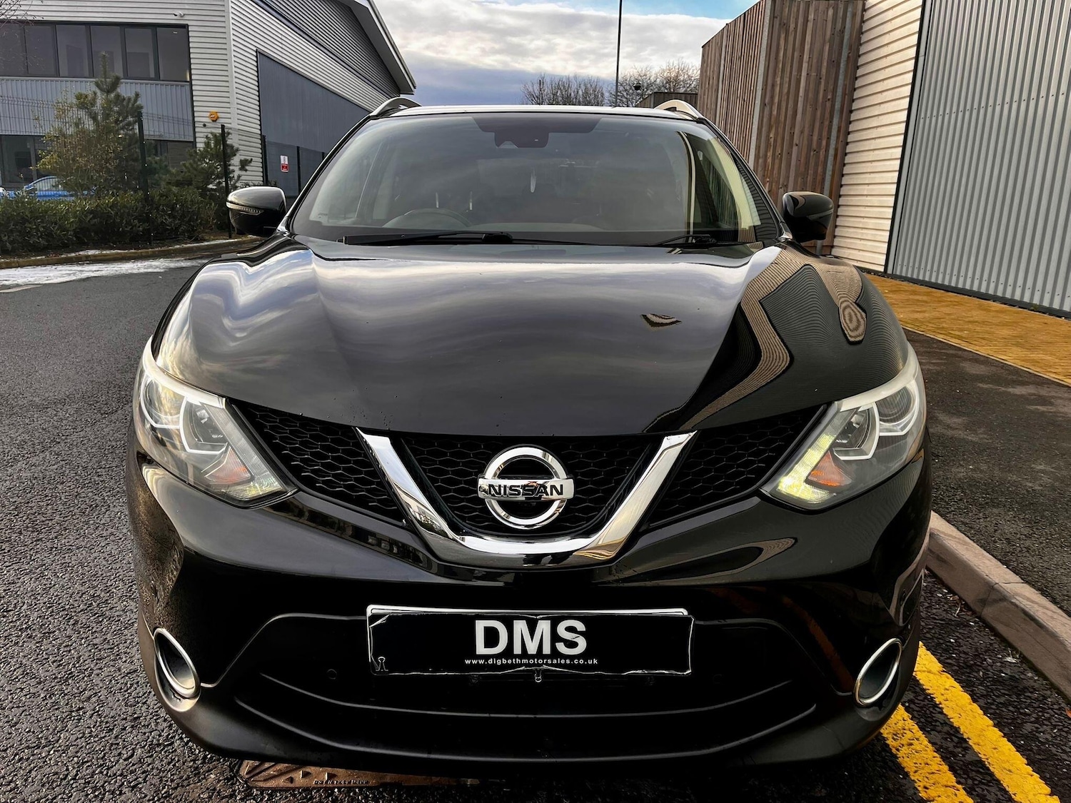 Used Nissan Qashqai 2016 for sale - 77131623: Photo 2