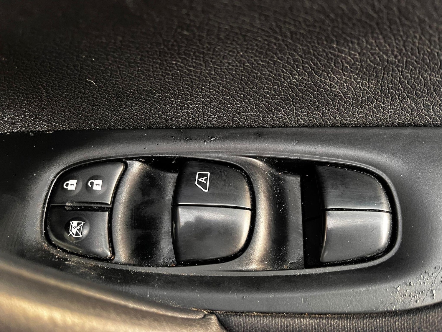 Used Nissan Qashqai 2016 for sale - 77131623: Photo 25