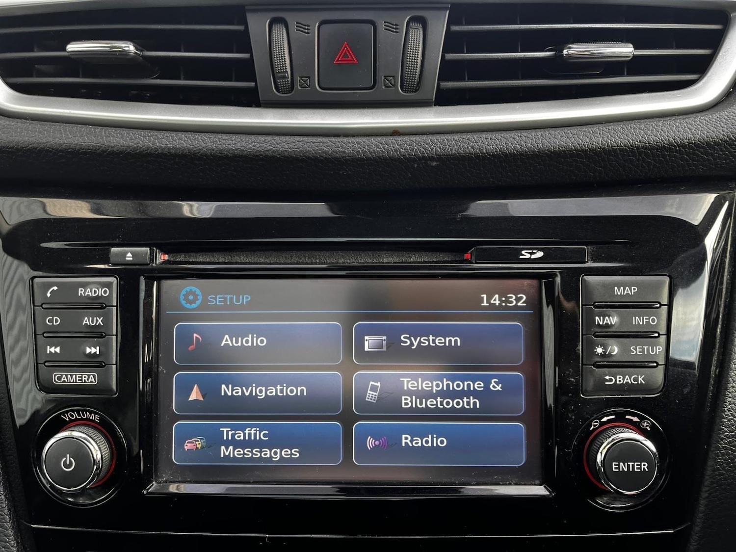 Used Nissan Qashqai 2016 for sale - 77131623: Photo 35