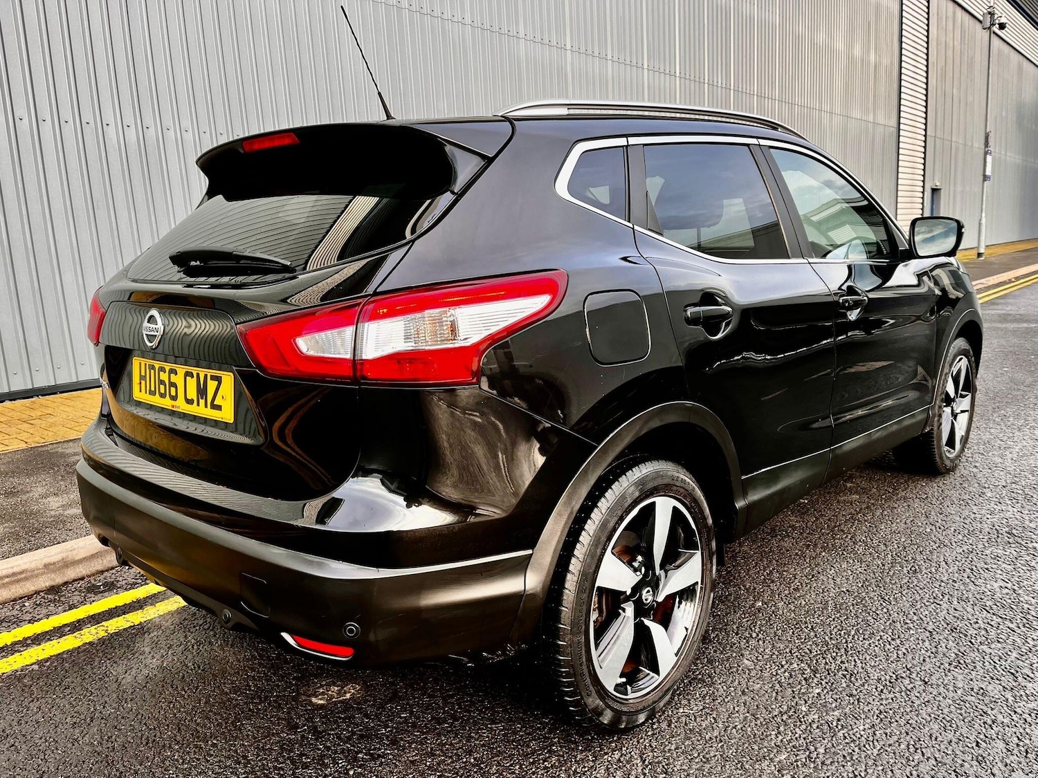 Used Nissan Qashqai 2016 for sale - 77131623: Photo 8