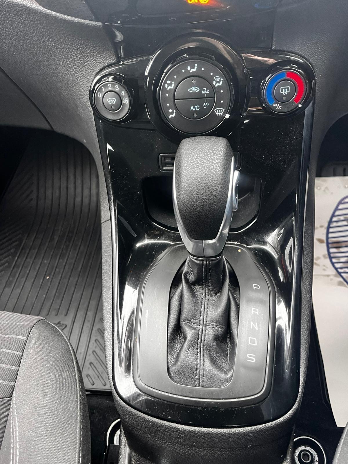 Used Ford Fiesta 2014 for sale - 77279707: Photo 11