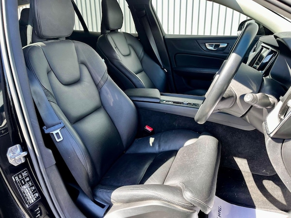 Used Volvo V60 Cross Country 2021 for sale - 74679030: Photo 13