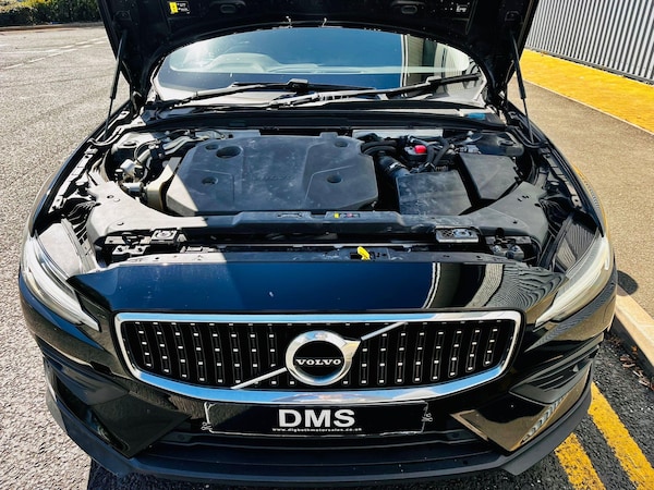 Used Volvo V60 Cross Country 2021 for sale - 74679030: Photo 15