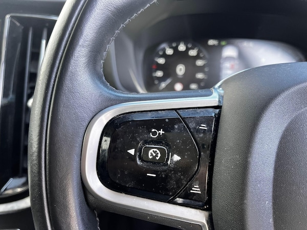 Used Volvo V60 Cross Country 2021 for sale - 74679030: Photo 46