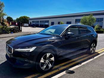 Used Volvo V60 Cross Country 2021 for sale - 74679030: Photo