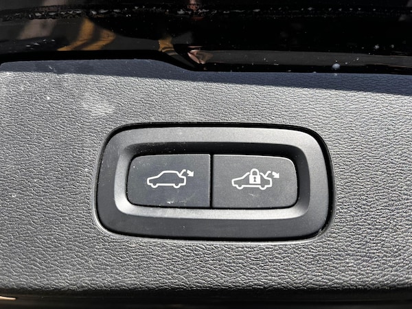 Used Volvo V60 Cross Country 2021 for sale - 74679030: Photo 51