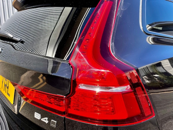 Used Volvo V60 Cross Country 2021 for sale - 74679030: Photo 57