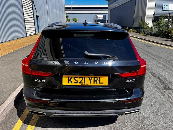 Used Volvo V60 Cross Country 2021 for sale - 74679030: Photo 7