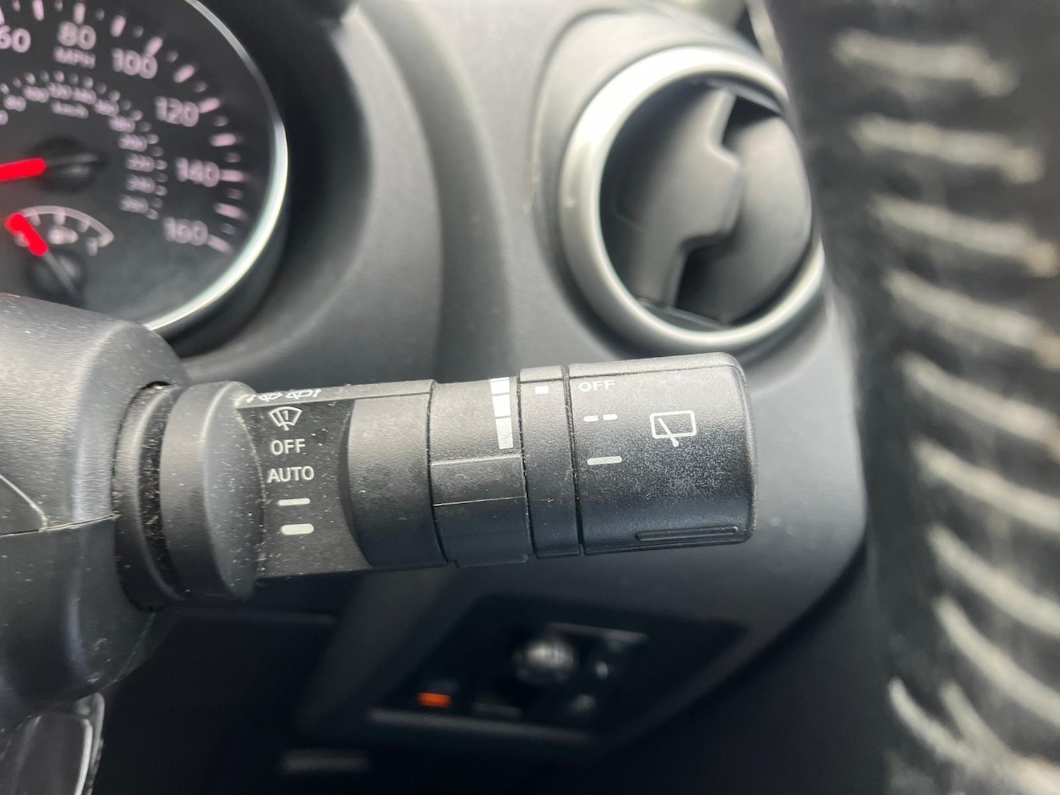 Used Nissan Qashqai+2 2013 for sale - 76976362: Photo 30