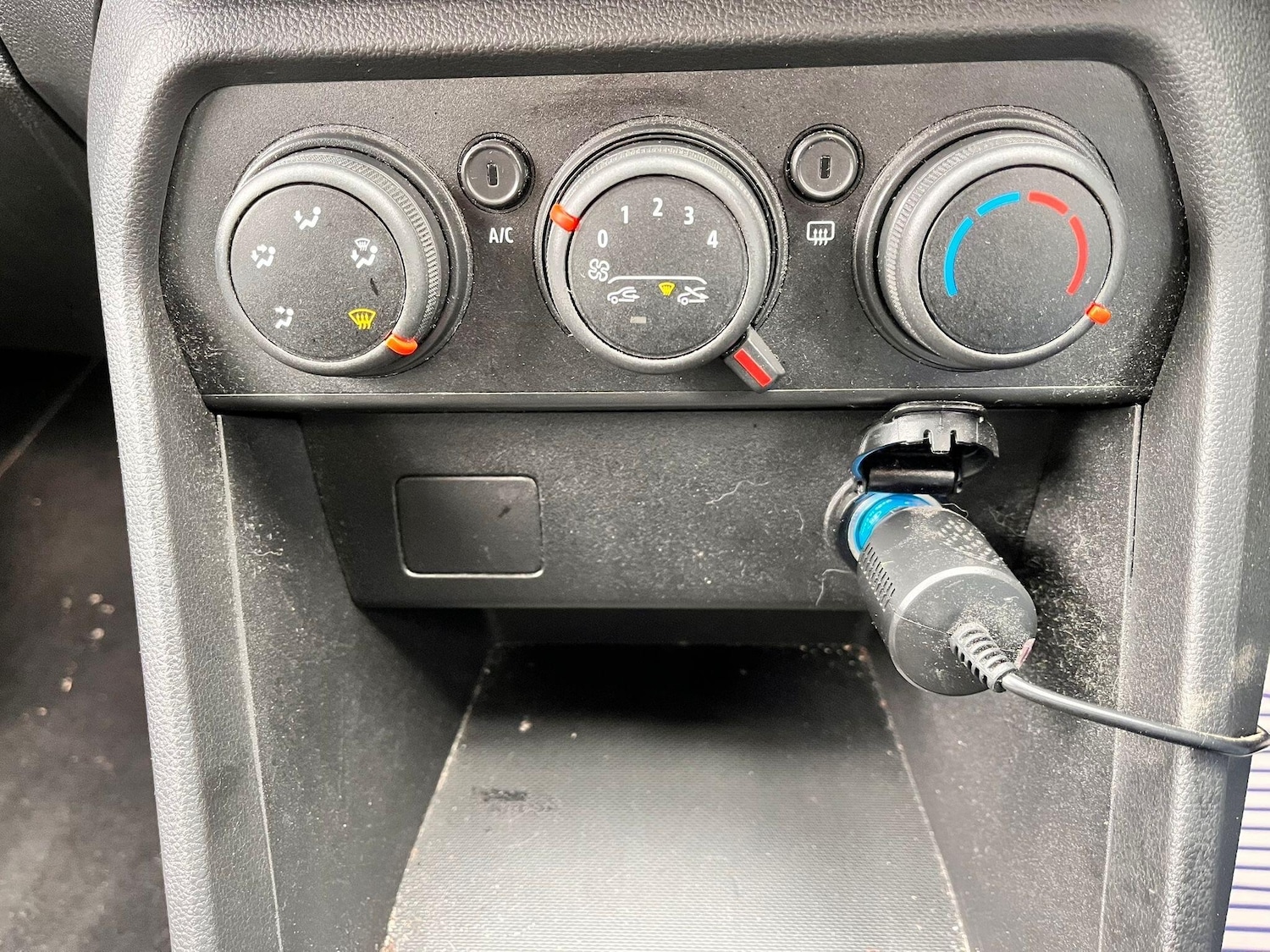 Used Dacia Sandero Stepway 2022 for sale - 77783876: Photo 48