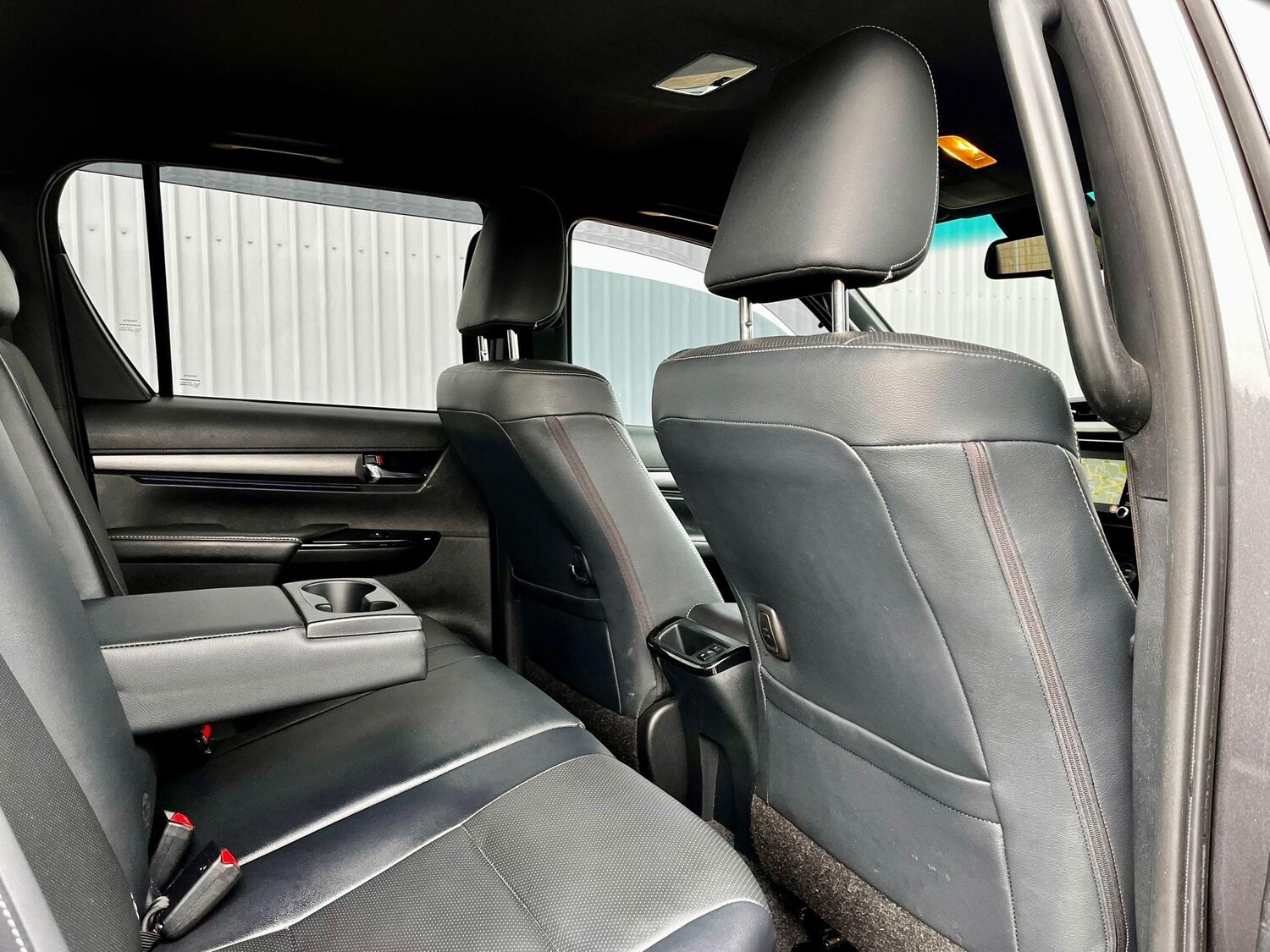 Used Toyota Hilux for sale - 77924991: Photo 14