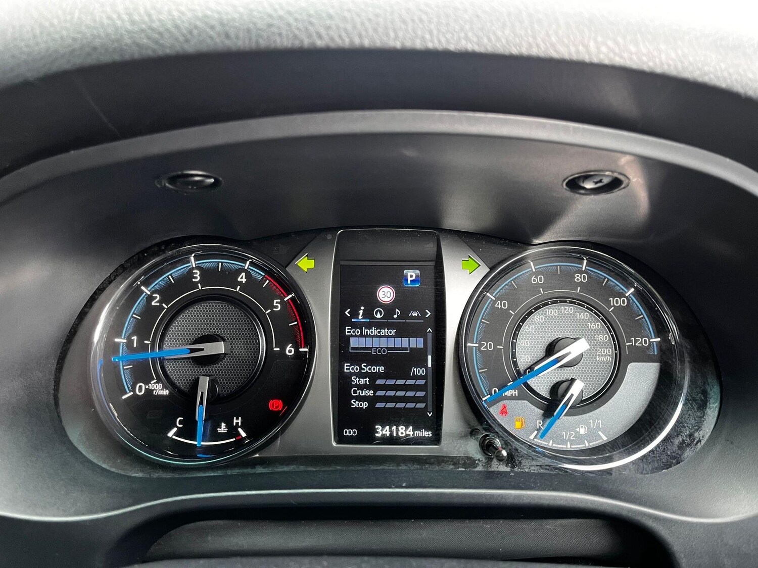 Used Toyota Hilux for sale - 77924991: Photo 29