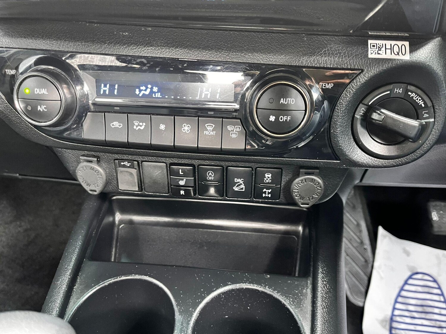 Used Toyota Hilux for sale - 77924991: Photo 39