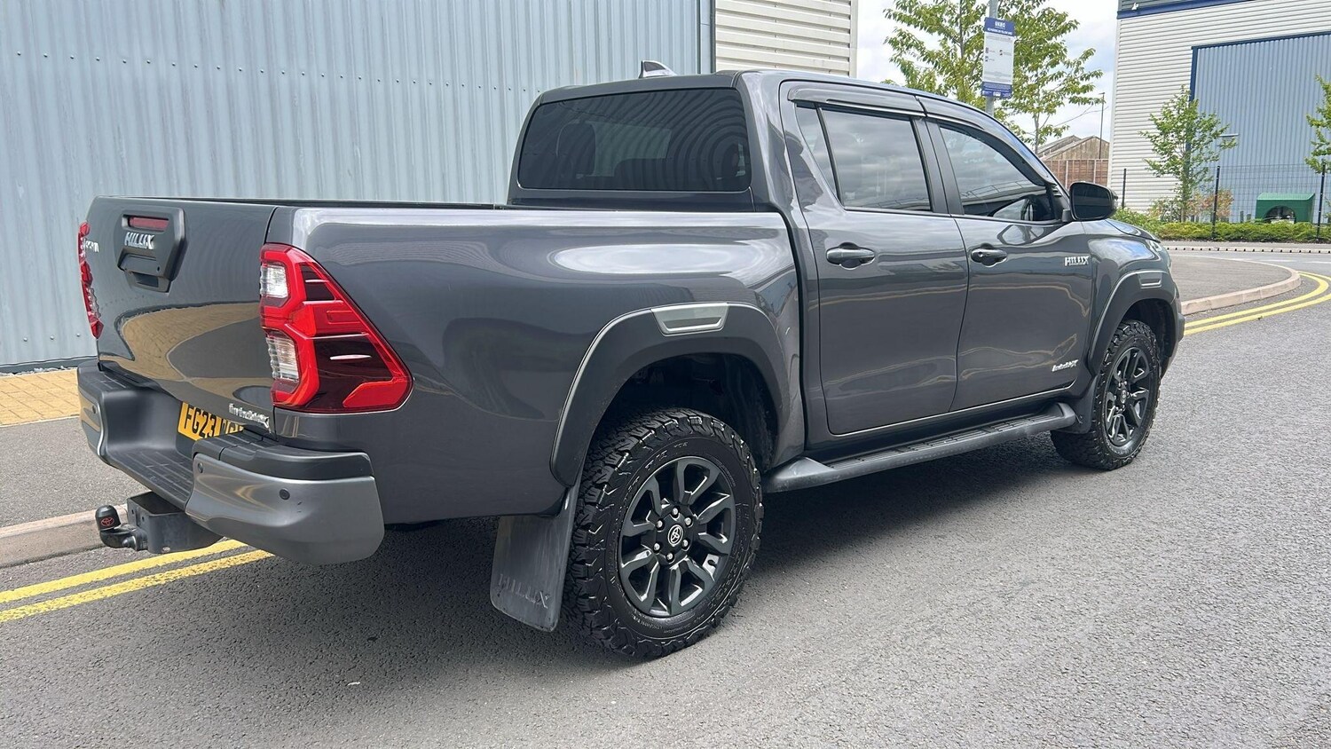 Used Toyota Hilux for sale - 77924991: Photo 8