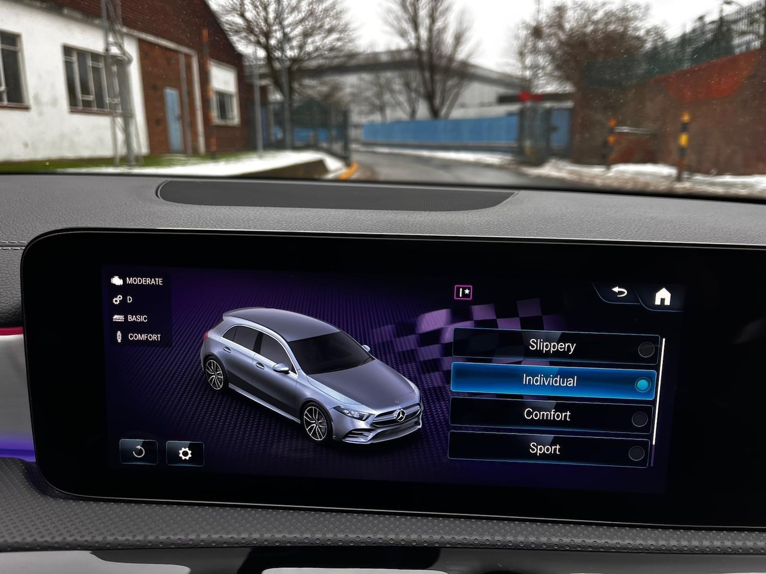 Used Mercedes-Benz A-Class 2023 for sale - 77175820: Photo 46