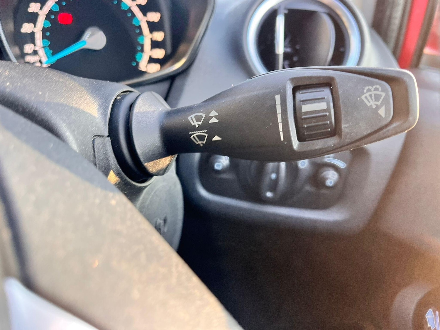 Used Ford Fiesta 2015 for sale - 77783349: Photo 24