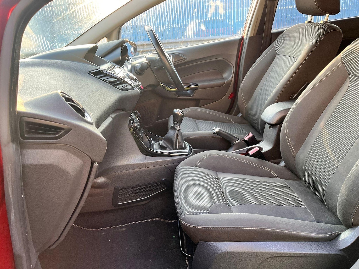 Used Ford Fiesta 2015 for sale - 77783349: Photo 40