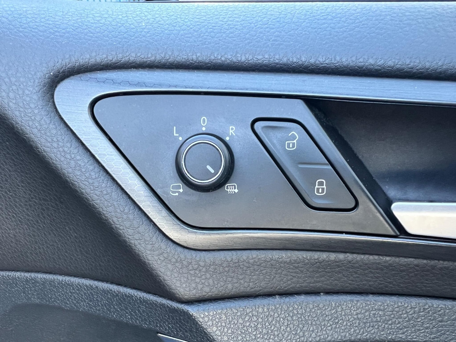 Used Volkswagen Golf 2018 for sale - 77091549: Photo 21