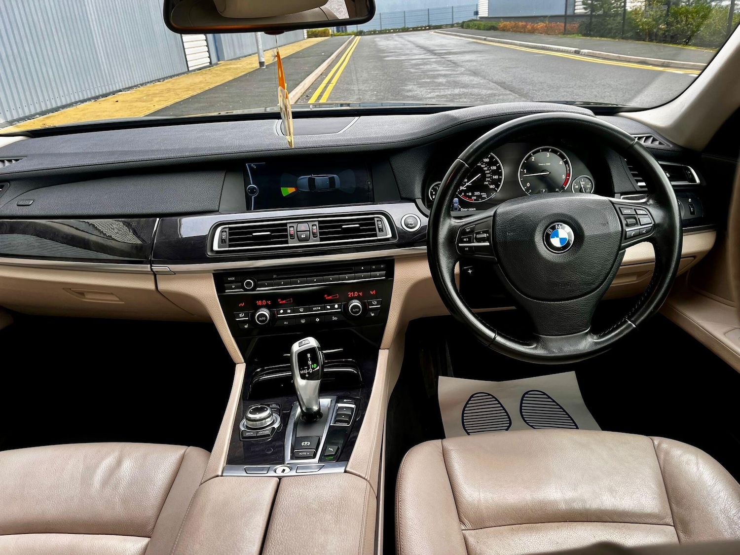 Used BMW 7 Series 2009 for sale - 76620319: Photo 10