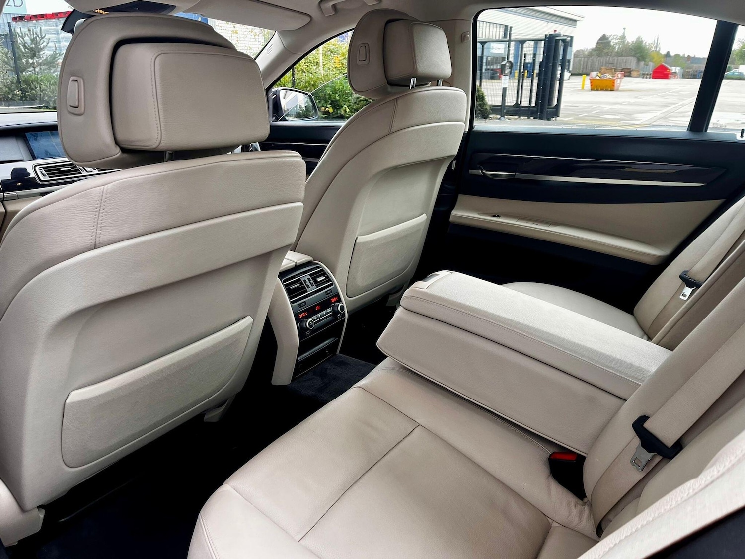 Used BMW 7 Series 2009 for sale - 76620319: Photo 17