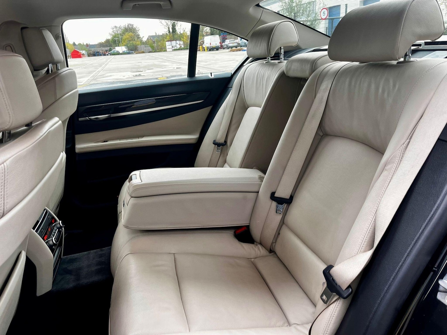 Used BMW 7 Series 2009 for sale - 76620319: Photo 23