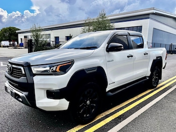 Used Toyota Hilux 2021 for sale - 75941775: Photo