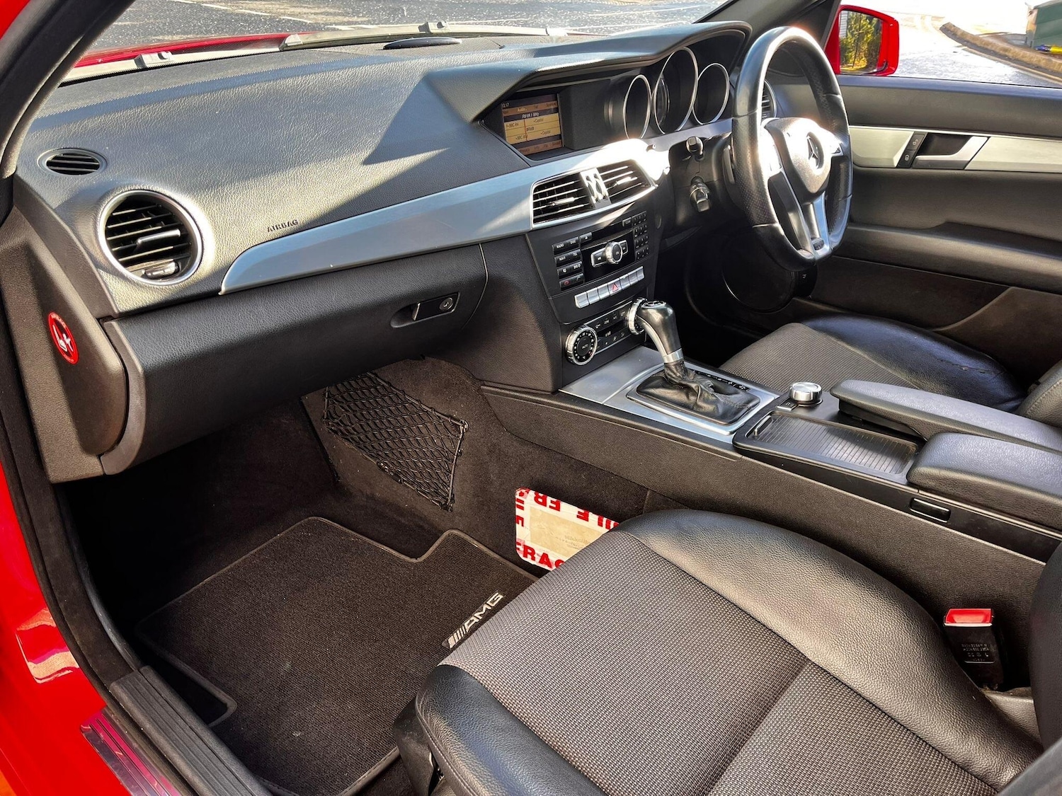 Used Mercedes-Benz C Class 2012 for sale - 76975737: Photo 10