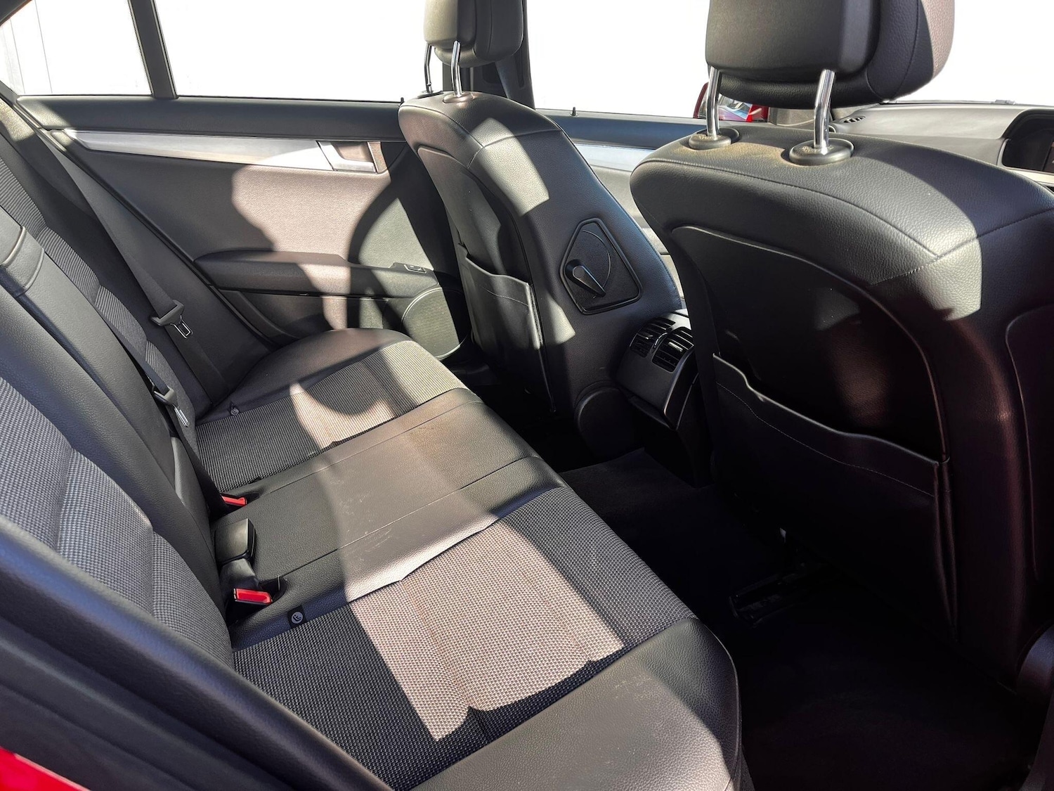 Used Mercedes-Benz C Class 2012 for sale - 76975737: Photo 18