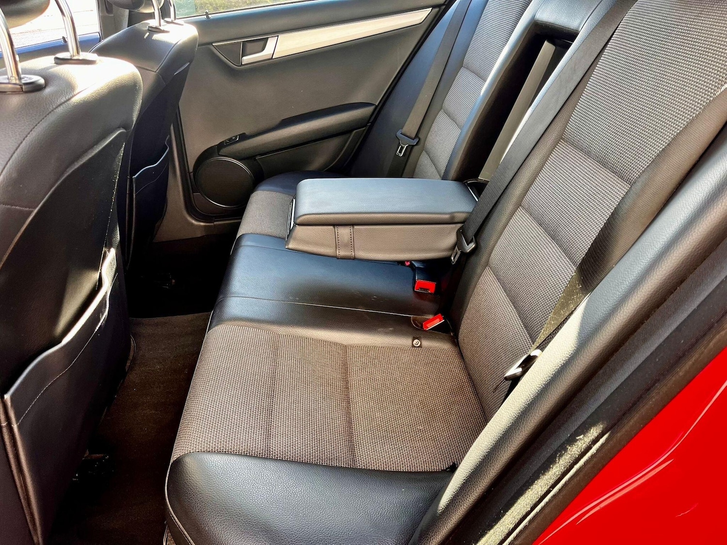 Used Mercedes-Benz C Class 2012 for sale - 76975737: Photo 54