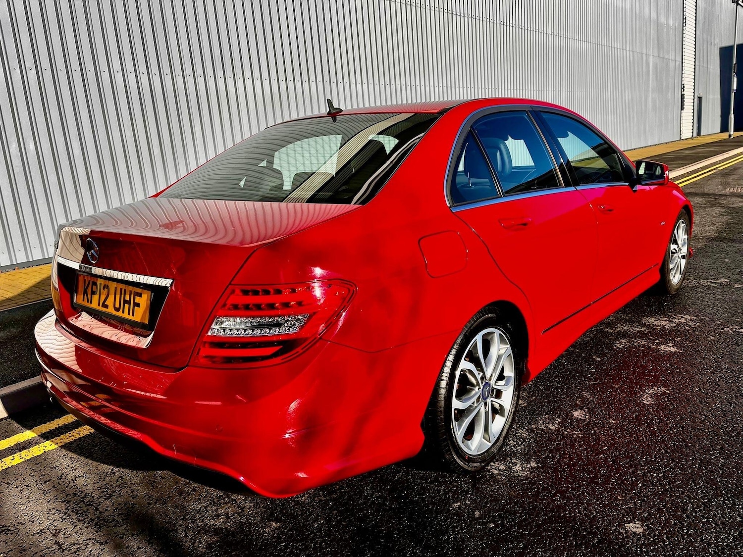 Used Mercedes-Benz C Class 2012 for sale - 76975737: Photo 8