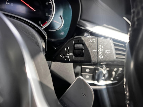 Used BMW 5 Series 2017 for sale - 74751750: Photo 51